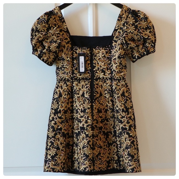 ALICE + OLIVIA Kristian Embellished Embroidered Dress - Picture 15 of 16